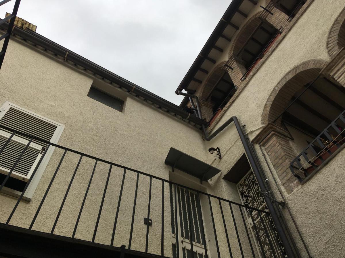 Appartement I 3 Fratelli à Foligno Extérieur photo